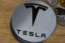 tesla_emblem_01.jpg
