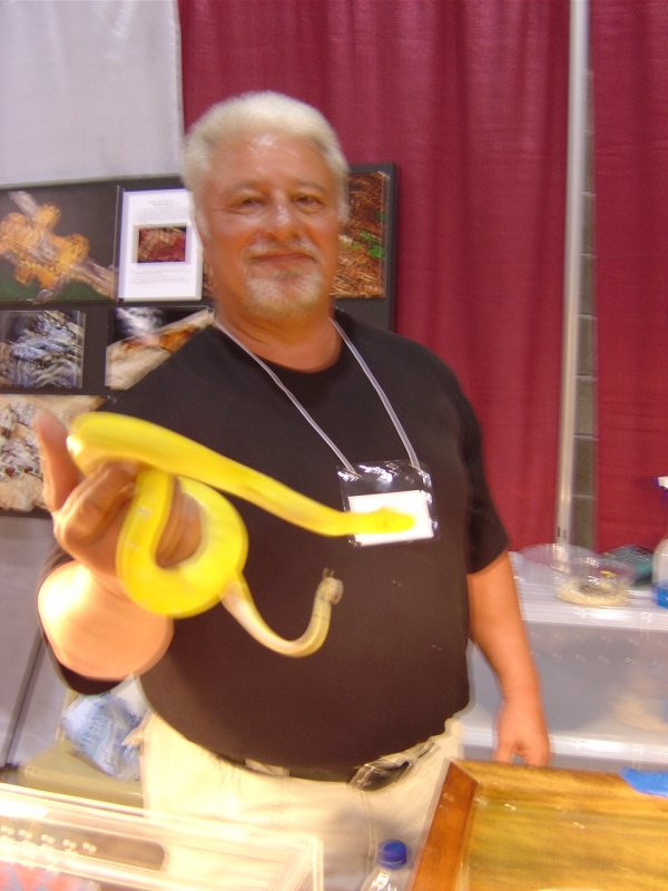 Tom_Crutchfield_at_Tampa_Expo_April_2005