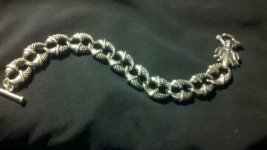 bracelet 1.jpg