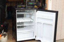 incubator2.jpg