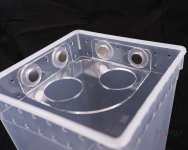 0000224_magnetic-corner-feeder-ledge.jpg