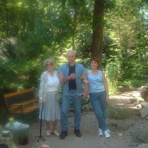 Mom,Brother,Me