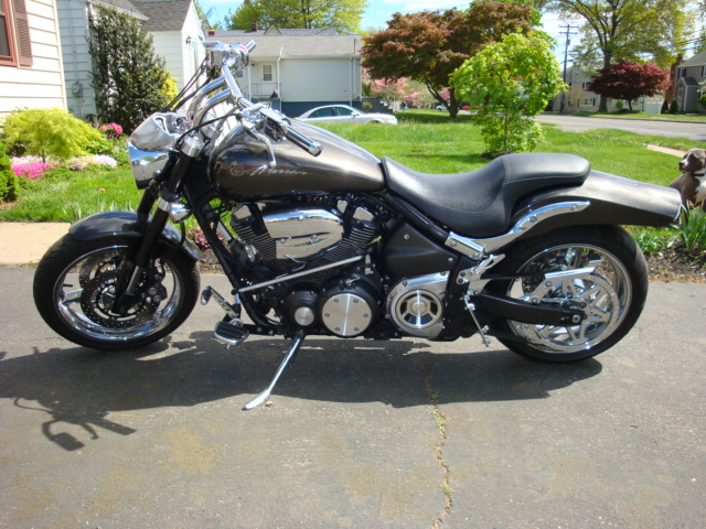 05 Yamaha Warrior left