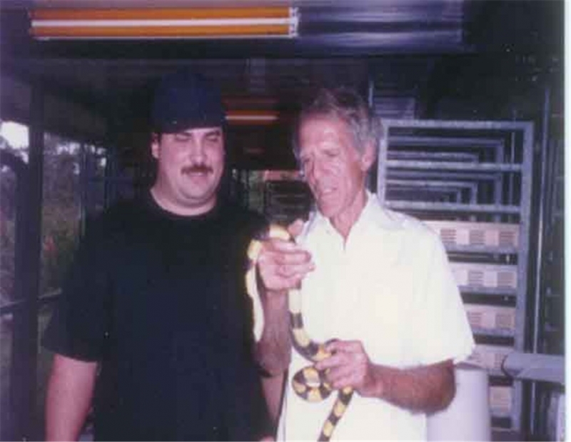 Ray Hunter, Bill Haast & Banded Krait