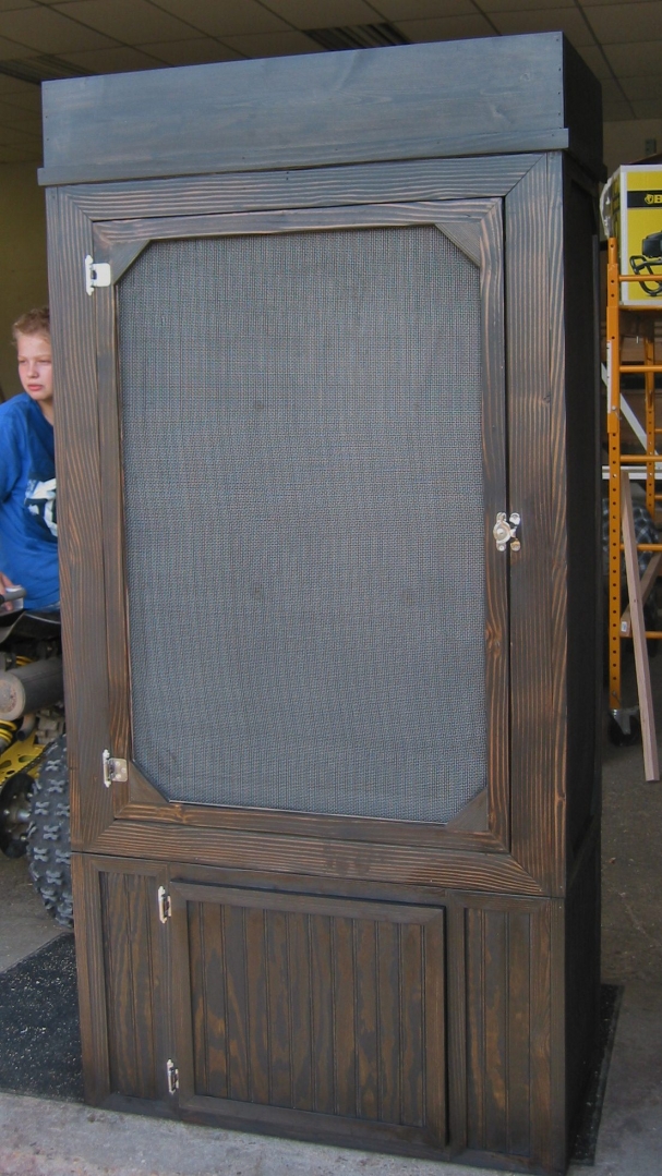 www_cagecompany_com_ebony_chameleon_cage_stand_camopy